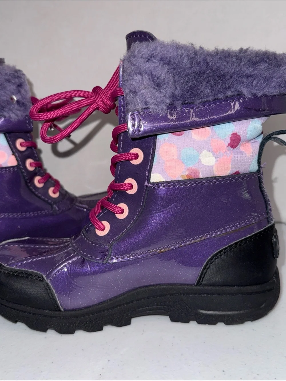 UGG Purple and Pink Kids Lace-Up Faux-Fur Winter Boots size 1